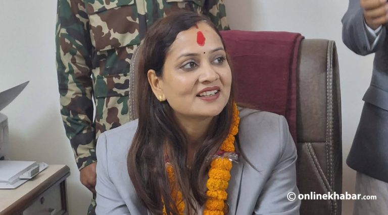 निशाले रोक्न सक्लिन् स्वास्थ्यकर्मी पलायनको संकट ?