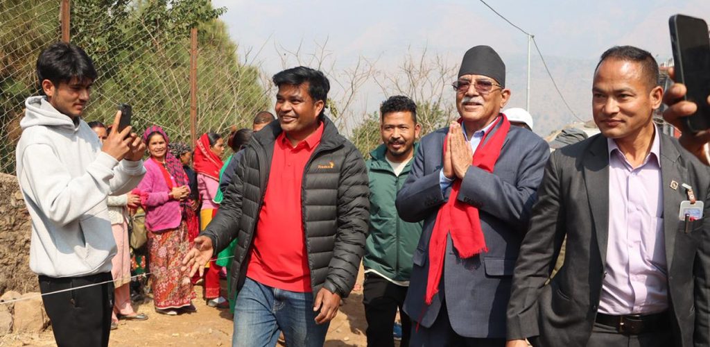 ०४८ कै जत्रो बन्यो प्रचण्डको पार्टी