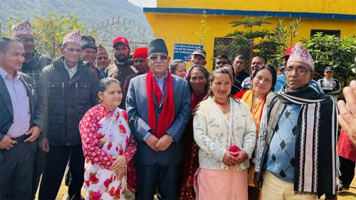 रुकुमपूर्व पुगेर प्रचण्डले भने – म फेरि संकट मोचन गर्न आएँ