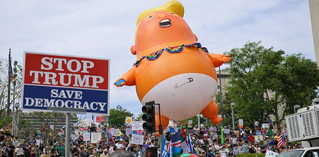 ट्रम्पविरुद्ध लाखौं जनता सडकमा, अमेरिकाभरि ३ हजारभन्दा बढी स्थानमा प्रदर्शन