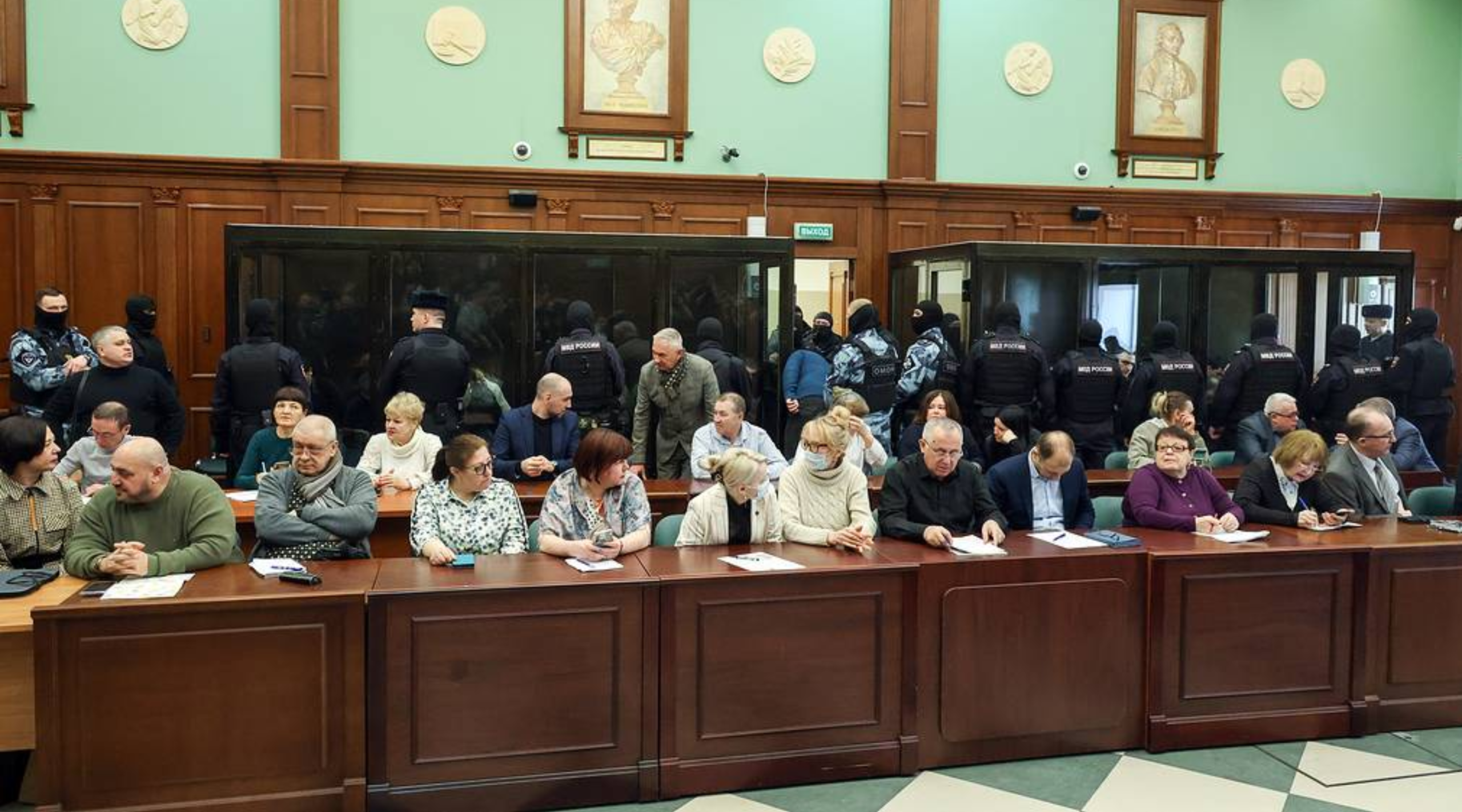 रुसका क्रोकुस सिटी हल आक्रमणका १५ जना अभियुक्तलाई जन्मकैदको फैसला