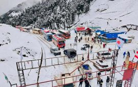 हिमपातले अलपत्र यात्रुको उद्धार