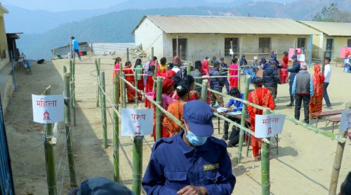 सल्यानमा अघिल्लो चुनाव भन्दा कम मतदान, मतपेटिका ढुवानी हुँदै