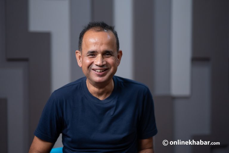 ‘बालेनलाई अभूतपूर्व अवसर, संविधानको पालना गर्नेमा शंका छ’