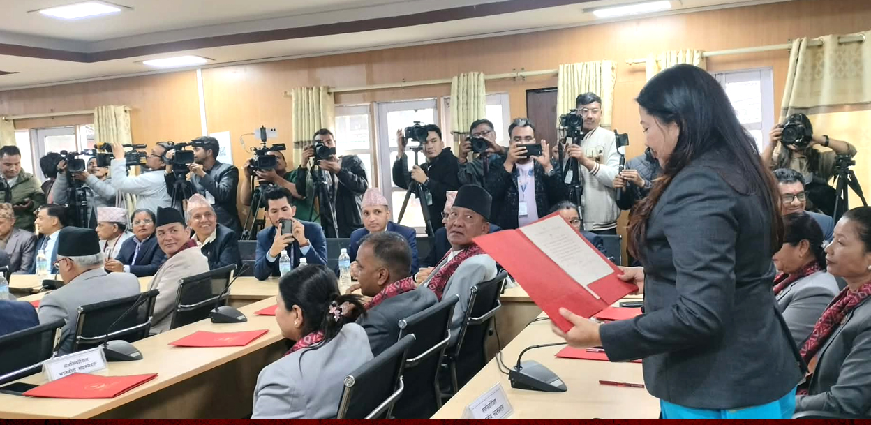 राष्ट्रिय सभाका नयाँ सांसदले लिए पद तथा गोपनीयताको शपथ