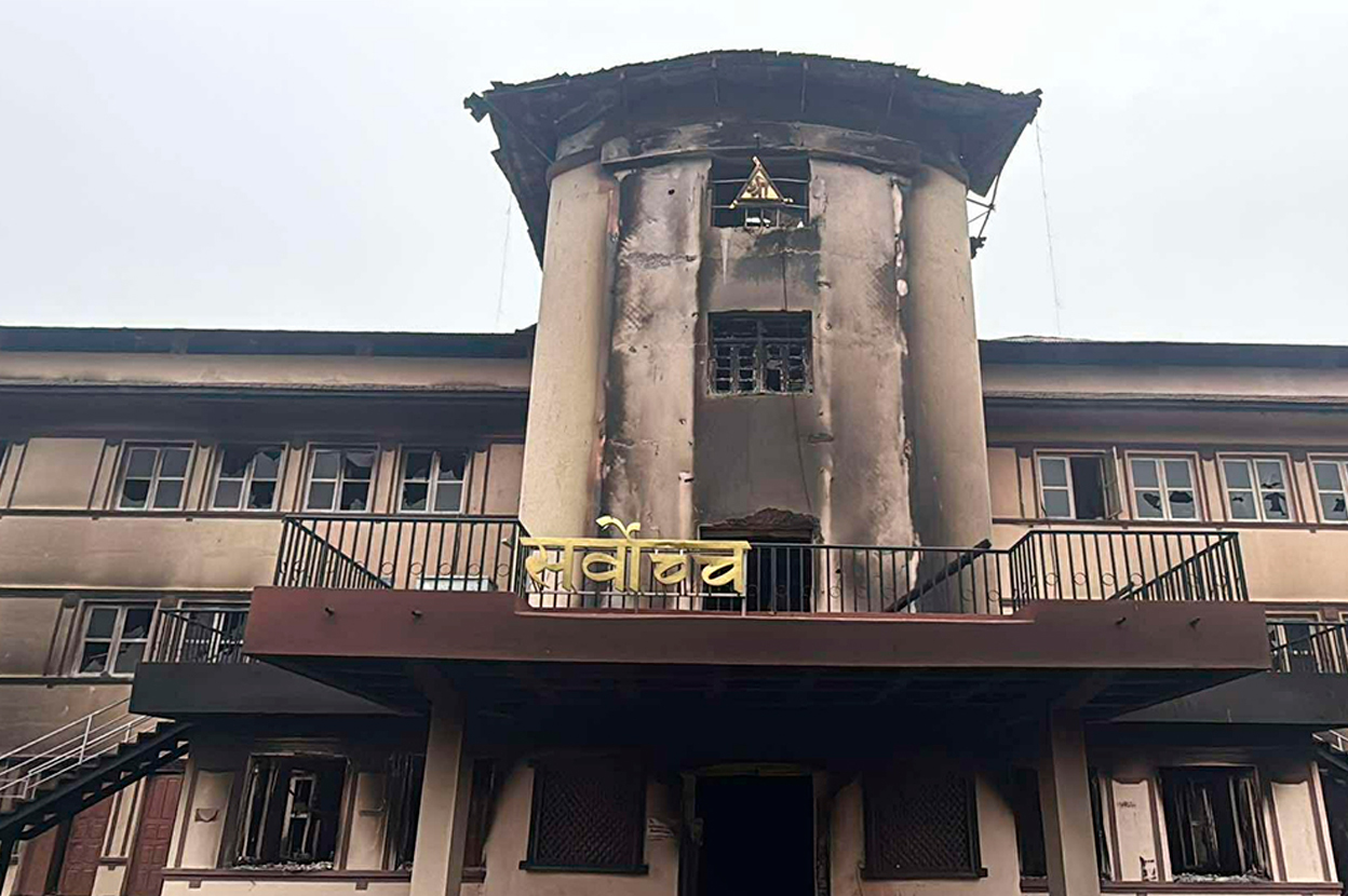 निर्वाचन बिदामा पनि सर्वोच्च खुला रहने, बन्दीप्रत्यक्षीकरणको रिट सुनुवाइ हुने