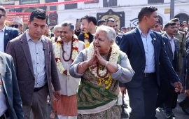 प्रधानमन्त्री कार्कीले पशुपतिमा गरिन् रुद्राभिषेक पूजा