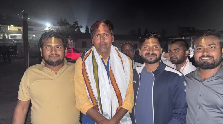 सिरहा-४ : पाँच पूर्वमन्त्री पराजित गर्दै रास्वपाका तपेश्वर यादव विजयी