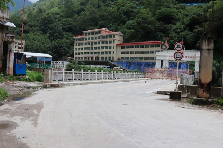 निर्वाचनका लागि तातोपानी नाका अस्थायी रूपमा बन्द