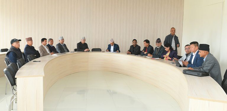 एमाले सचिवालय बैठक जारी