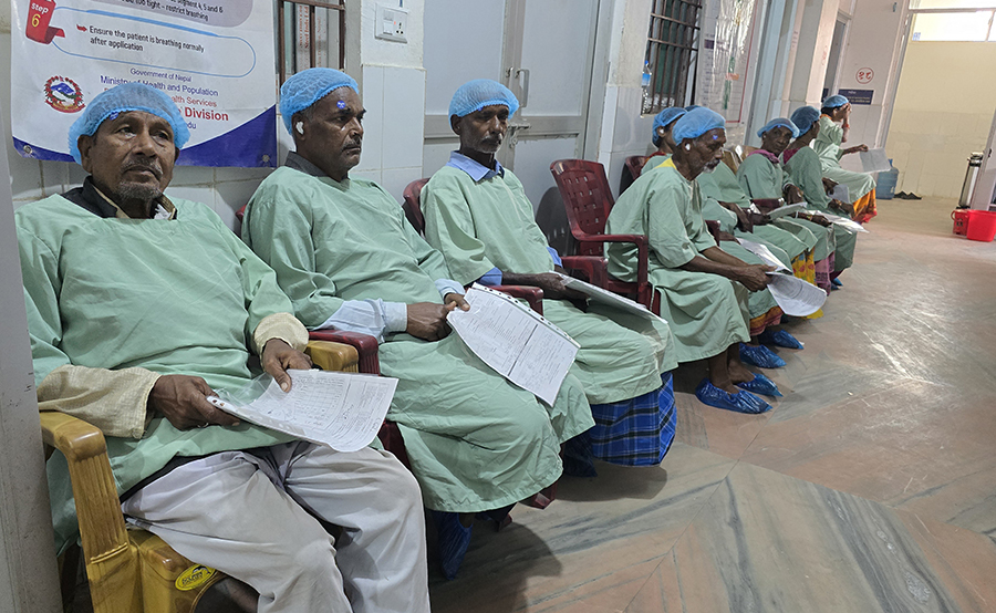 मिर्चैयामा निःशुल्क आँखा शिविर, ३१२ जनाले पाए नयाँ दृष्टि