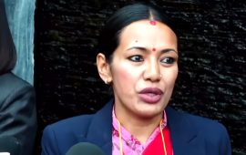 मलाई बोल्न आउँदैन भन्छन्, त्यही भएर क्लास लिइरहेको छु : आशिका तामाङ