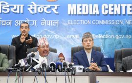 निर्वाचन आयोगले भन्यो : मतपेटिका साटिने हल्ला निराधार र भ्रामक