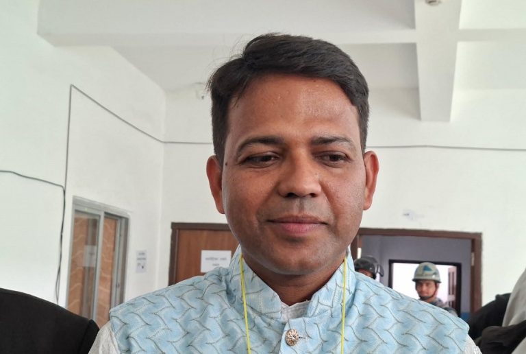 दाङ-२ मा शंकर पोखरेललाई हराउँदै रास्वपाका विपिन आचार्य विजयी