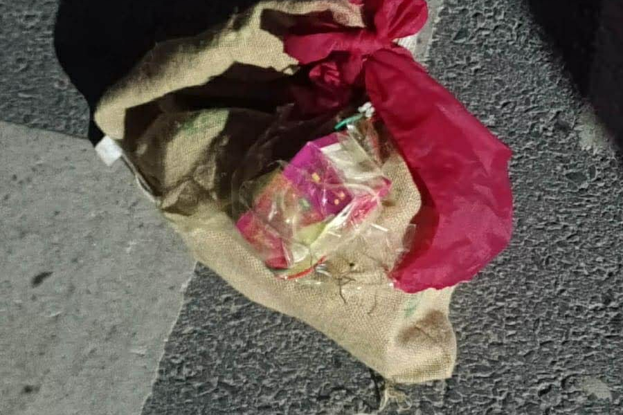 चावहिल-साँखु सडकमा शंकास्पद वस्तु फेला, सेनाको टोली पुग्यो