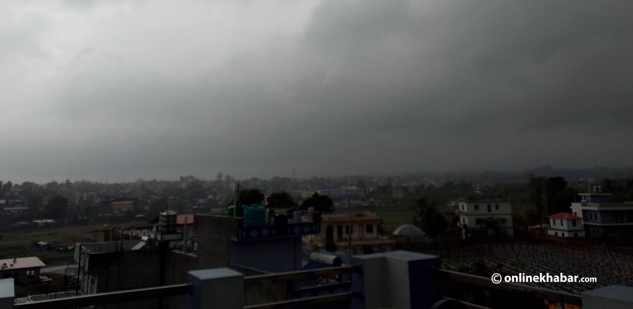 लुम्बिनीका जिल्लामा दिउँसै अँध्यारो