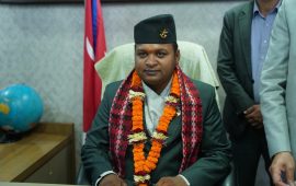 श्रममन्त्री साहलाई चुनौतीका चाङ