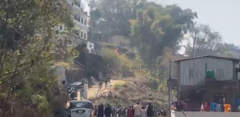 मतदाता फर्किएपछि रित्तो भयो मालु मतदान स्थल