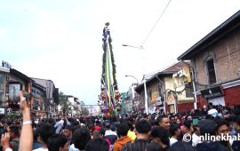 काठमाडौंमा सेतो मच्छेन्द्रनाथको रथयात्रा सुरु (तस्वीरहरू)