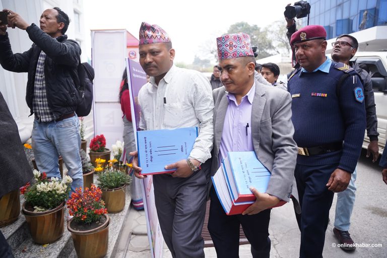 कसरी कार्यान्वयन हुन्छ जाँचबुझ आयोगको प्रतिवेदन ?