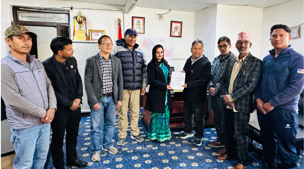 जिल्ला अस्पताल डोल्पामा विशेषज्ञ स्वास्थ्य सेवा विस्तारको माग