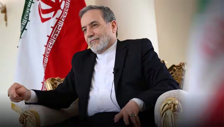 इरानले भन्यो– स्ट्रेट अफ होर्मुज समुद्रीमार्ग अमेरिका र इजरायललाई मात्र बन्द  