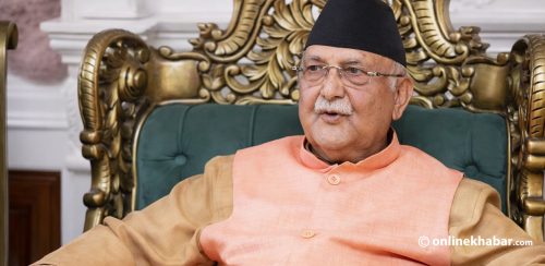 ढल्यो अहंकारको आसन