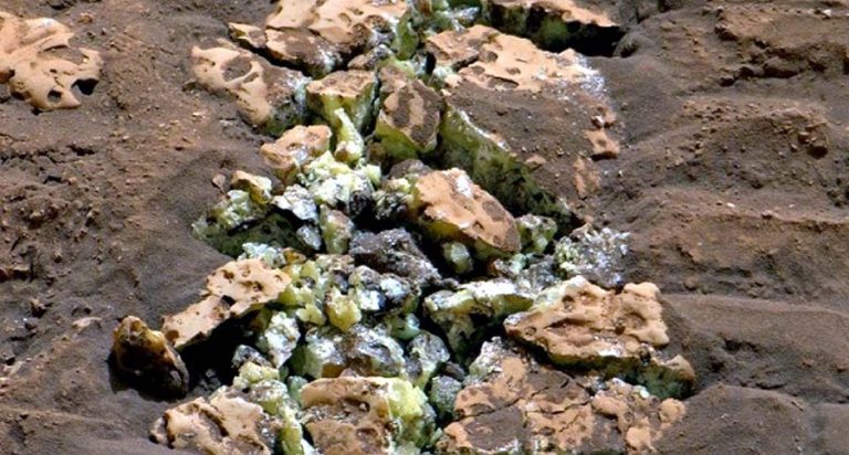 मंगल ग्रहमा भेटियो जीवन सम्भव बनाउने केमिकल