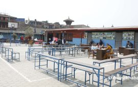 धमाधम तयार हुँदैछन् मतदान स्थल (तस्वीरहरू)