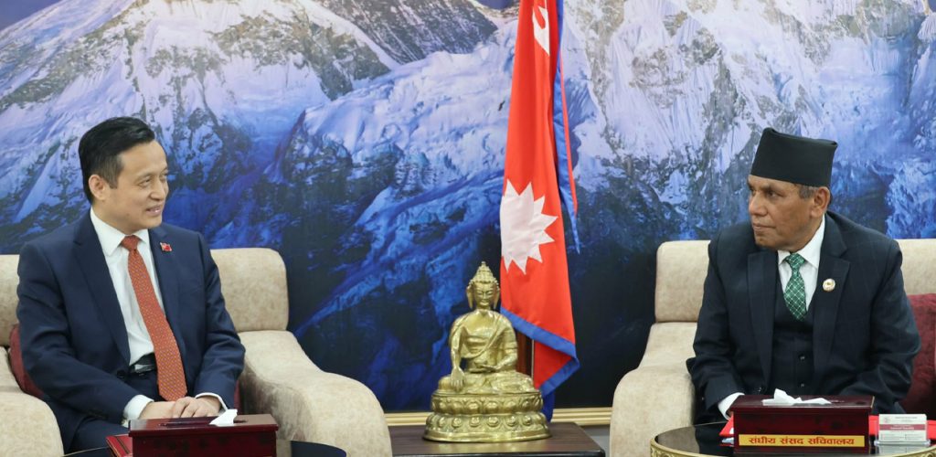 राष्ट्रिय सभा अध्यक्ष दाहालसँग चिनियाँ राजदूत चाङको शिष्टाचार भेट