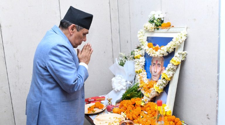 राष्ट्रिय सभा अध्यक्ष दाहालद्वारा ओली पिताप्रति श्रद्धाञ्जली