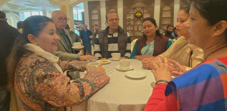 कांग्रेस विवाद : खड्का-कोइराला समूहको कार्यक्रममा गए यी सांसद