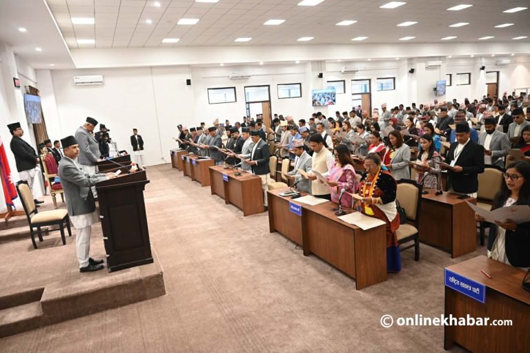 आजदेखि संसद् अधिवेशन : शीर्ष नेताले सम्बोधन गर्ने, ३ अध्यादेश पेस हुने