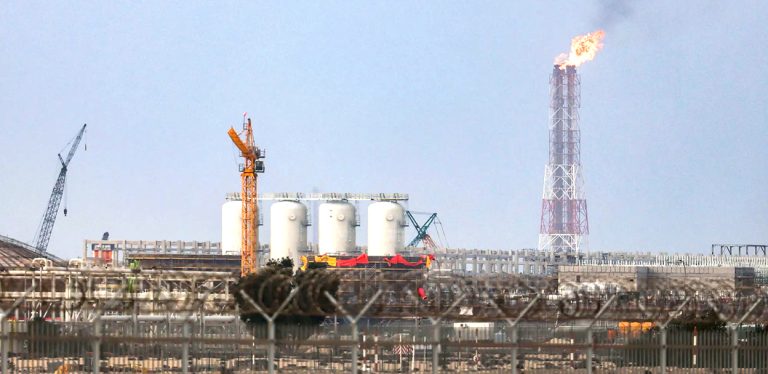 साउदी अरबले भन्योः अवरोध कायमै रहे तेलको मूल्य १८० डलर नाघ्न सक्छ