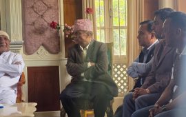 दुई महामन्त्री लिएर ओलीलाई समवेदना दिन गुण्डु पुगे विश्वप्रकाश