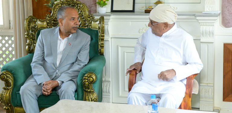 ओलीलाई उपराष्ट्रपति यादवको समवेदना