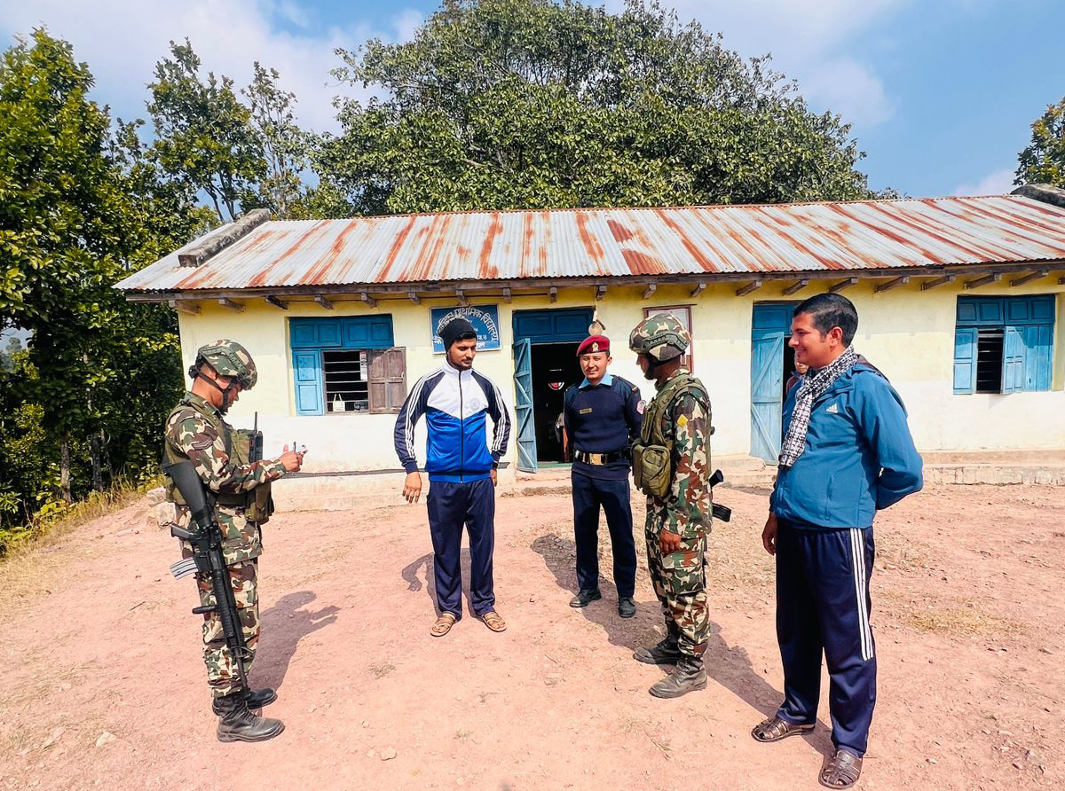 प्युठानमा सडक नपुगेको एक मतदान केन्द्र, २ घण्टा हिँड्नु पर्ने
