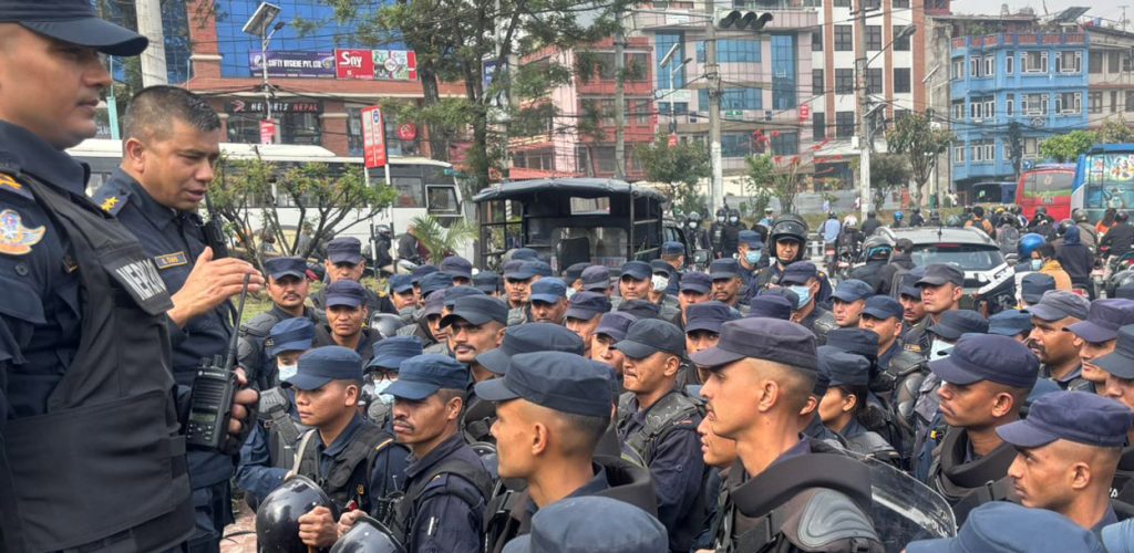 सुरक्षा व्यवस्था कडा पार्न एसएसपी थापाको निर्देशन