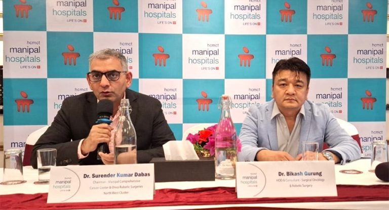 क्यान्सर उपचारमा प्रभावकारी विकल्प बन्दै रोबोटिक सर्जरी