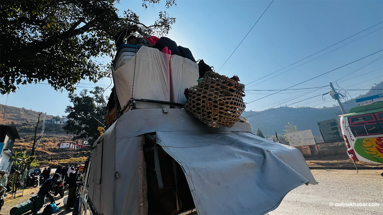 रुकुमपूर्वका मतदानस्थलमा निर्वाचन सामग्री पुर्‍याउन महाभारत