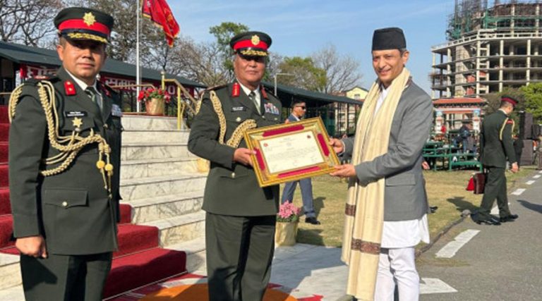 निर्वाचन आयुक्त जबरालाई ‘सर्वोत्कृष्ट भूतपूर्व सैनिक’ सम्मान