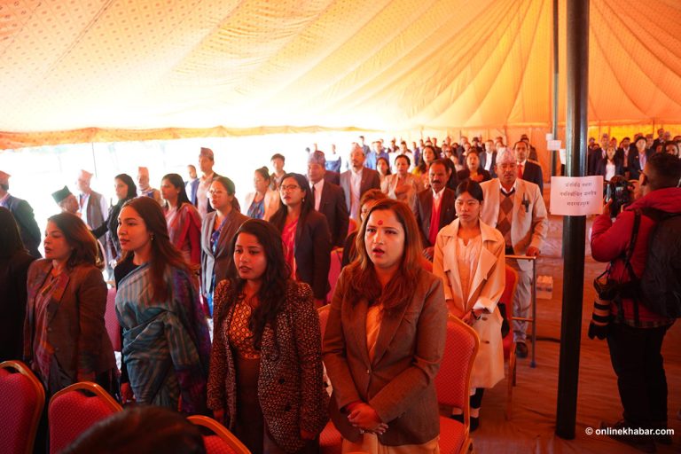 समानुपातिक सांसदलाई प्रमाणपत्र वितरण सुरु (तस्वीरहरू)