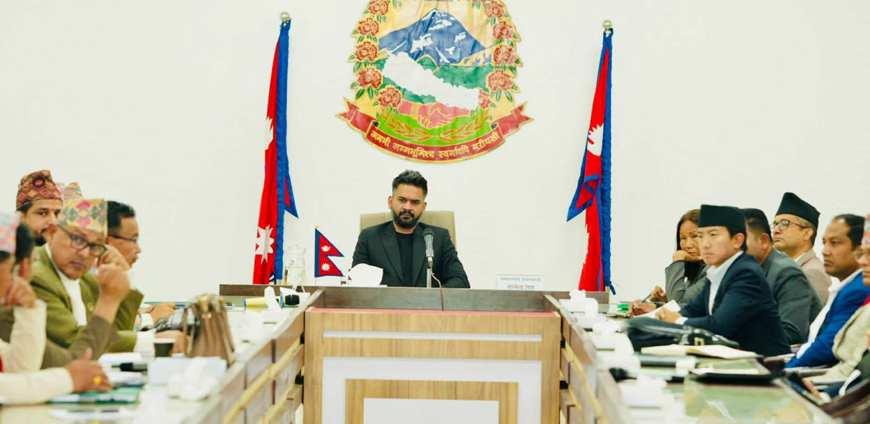 कोशीका सांसदहरूसँग प्रधानमन्त्रीको छलफल, गएनन् हर्क