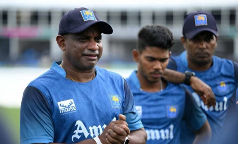 श्रीलंका क्रिकेट टिमका मुख्य प्रशिक्षक सनथ जयसूर्याले राजिनामा दिने