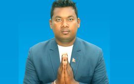 कांग्रेस महामन्त्रीलाई पराजित गरेका राजवंशी को हुन् ?