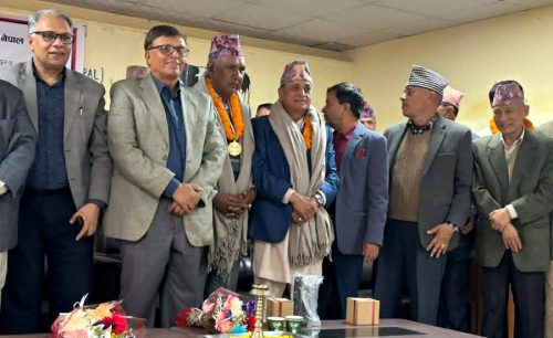 पूर्वसचिव पाण्डेयलाई ‘सरदार विष्णुमणि आचार्य पूर्वकर्मचारी स्मृति पुरस्कार’