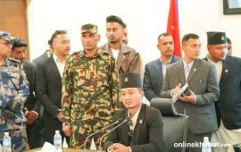 गृहमन्त्री सुधन गुरुङले गरे पदभार ग्रहण ( तस्वीरहरू)