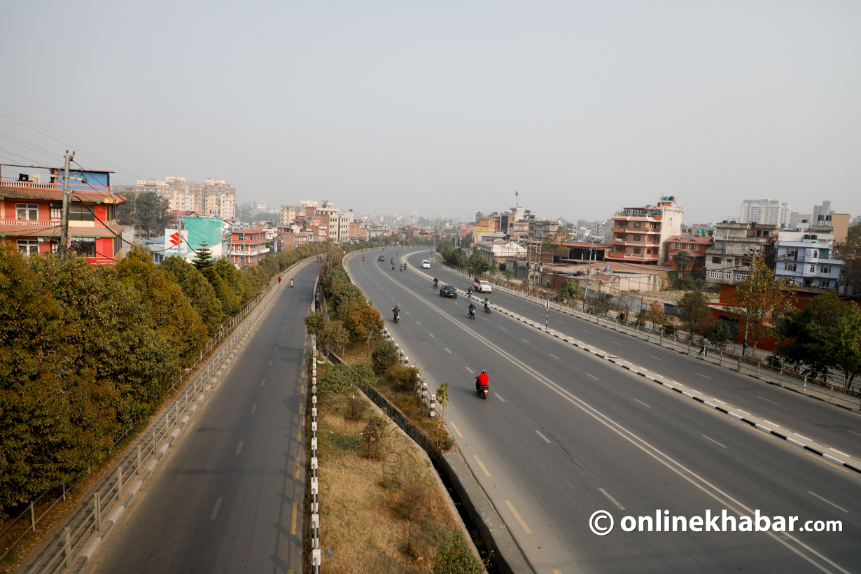 चुनावमा साढे ७ लाख जना गृहजिल्ला जाँदा सुनसान बन्यो काठमाडौं