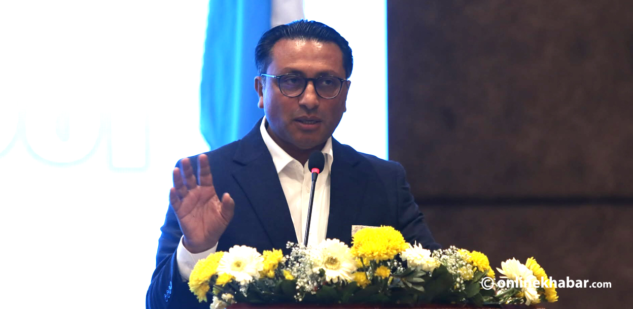 नवनिर्वाचित सांसदहरूलाई स्वर्णिमले भने– वाचापत्र दोहोर्‍याएर पढ्नुहोला