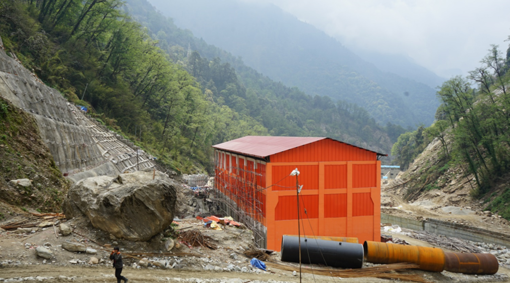 माथिल्लो ठूलोखोला जलविद्युत् आयोजनाले थाल्यो परीक्षण उत्पादन